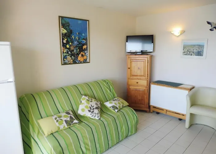 דירה Baie Des Anges I Joli T2 Piscine Proche Richelieu Cap D אגדה